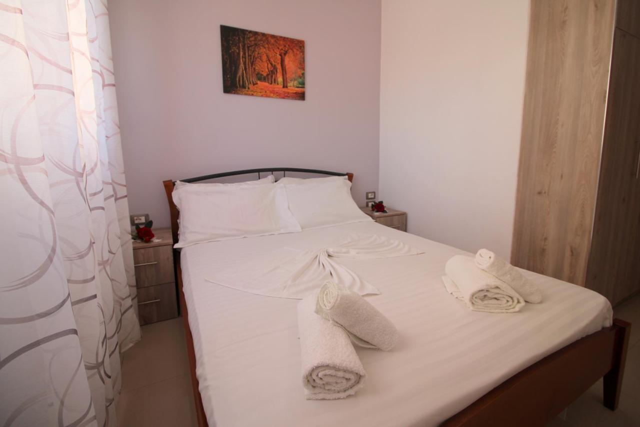 Eduart Apartments 2 Sarandë 外观 照片